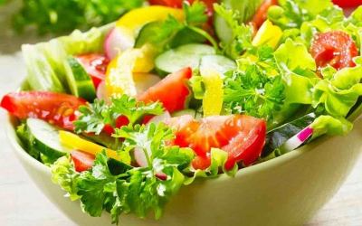 Cách làm salad trộn thơm ngon bổ dưỡng